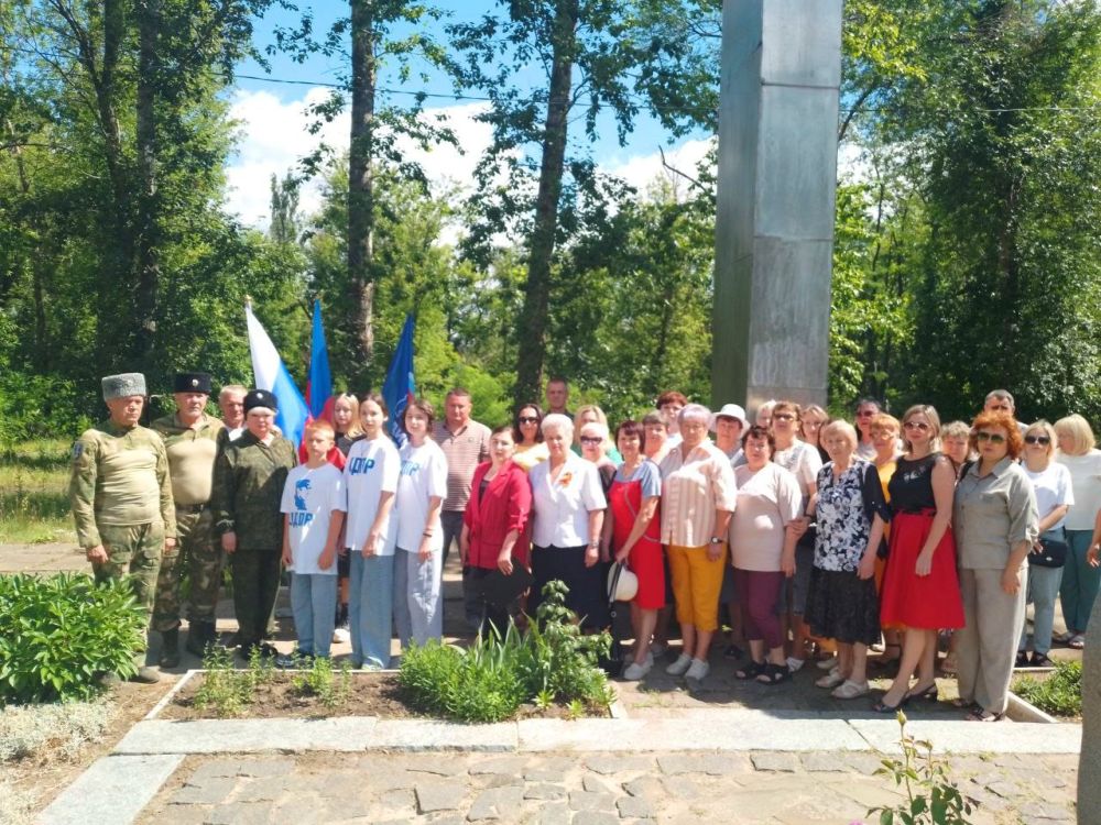 В Суходольске прошел митинг «Война началась с рассвета»
