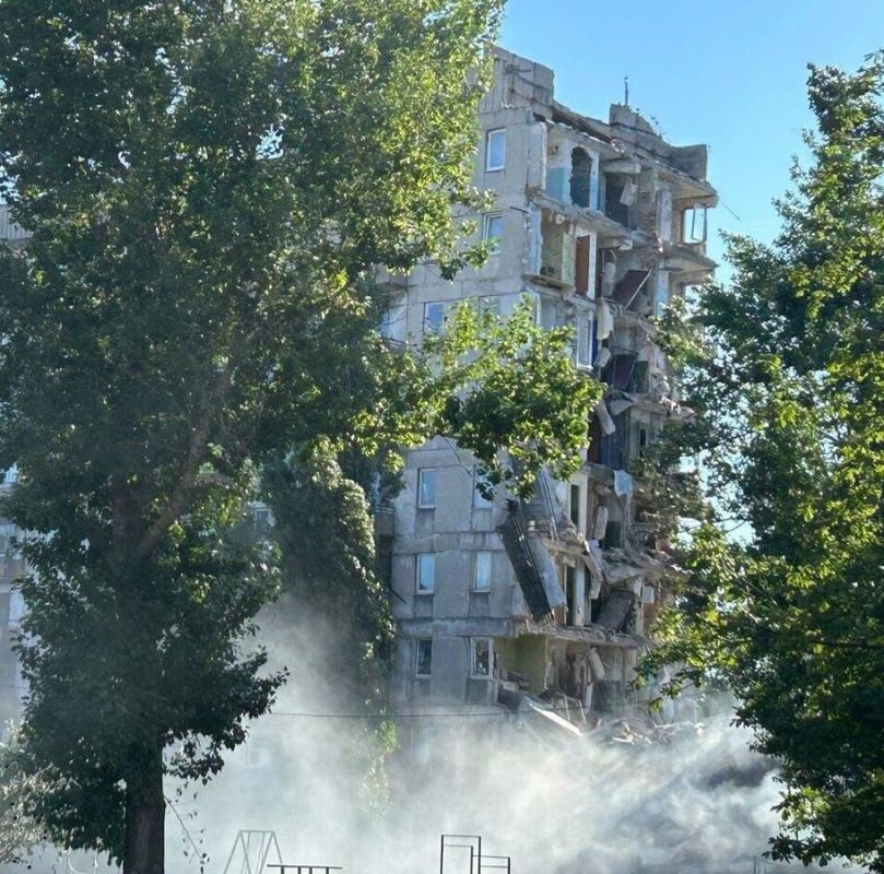 Мэр Первомайска Колягин: часть поврежденного дома снесут из-за угрозы обрушения