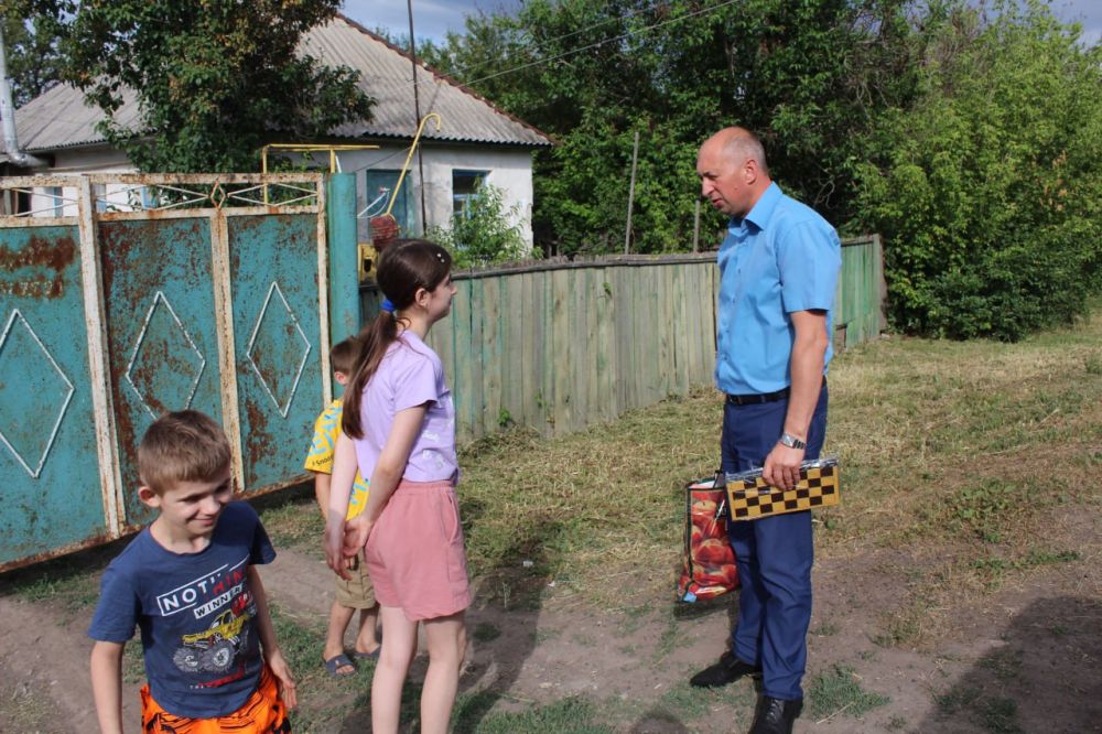 ������ ����������: ������� � ���� ������� ������� � ������ �������� � ���� ������� ���, ������� ����������� ����� � ������� ���� ���� ����������� ����� �����, � ����� �������� ����� ������������