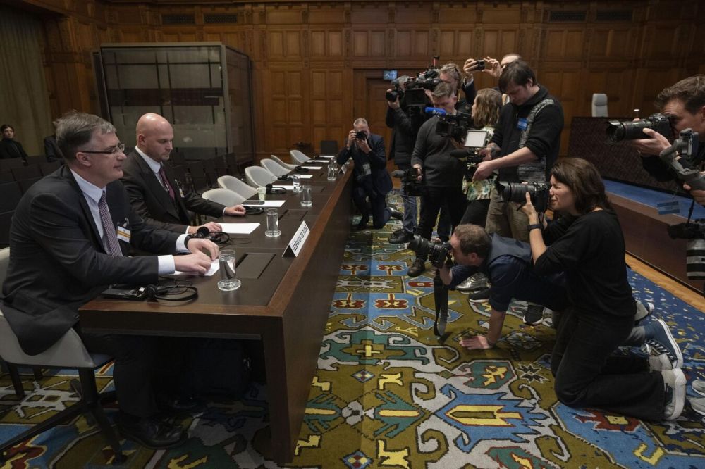 ����� �������: � �� ������� ����������� � ���� ��� �� ���� ������� � ��������