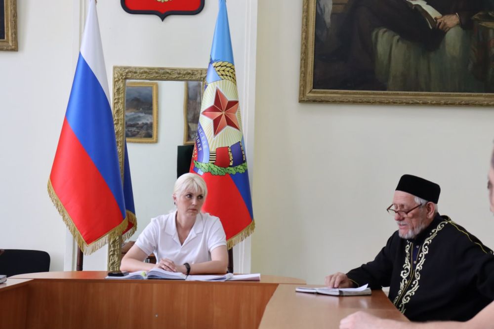 В Стаханове состоялась встреча с представителями национальных культур