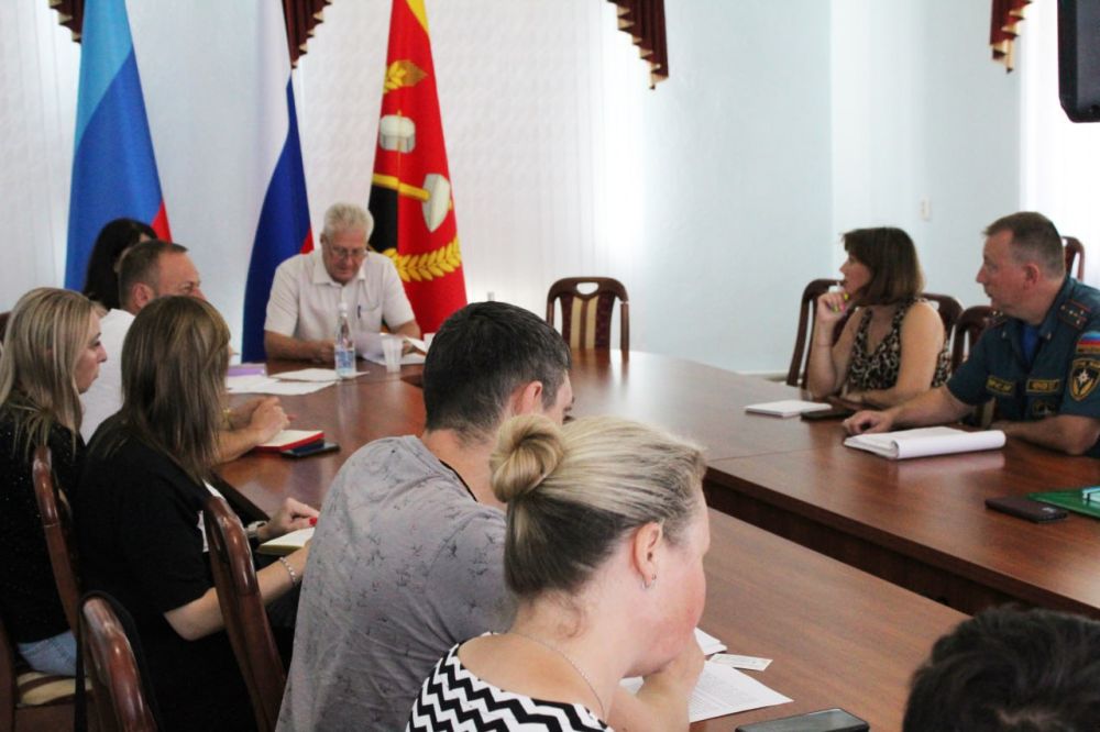 Сергей Козенко: Сегодня провел рабочее совещание с сельскохозяйственными товаропроизводителями по вопросу проведения уборочной кампании и обеспечения пожарной безопасности во время проведения уборки урожая и заготовки кормов в 2024 году