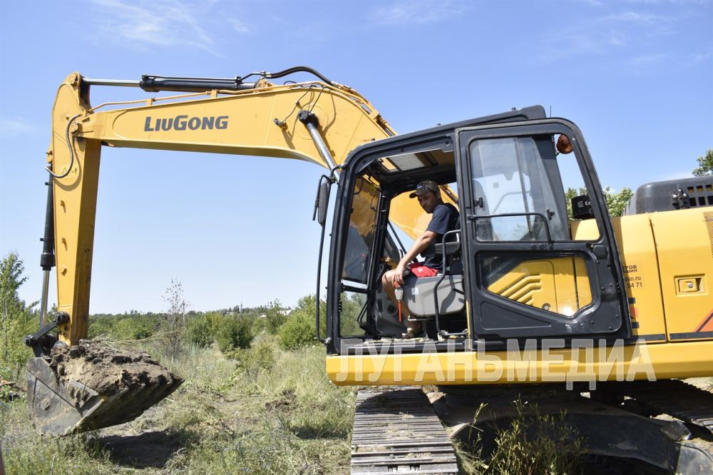 В рамках действия «Специального инфраструктурного проекта» Брянская область продолжает восстановительные работы на территории подшефной Брянки