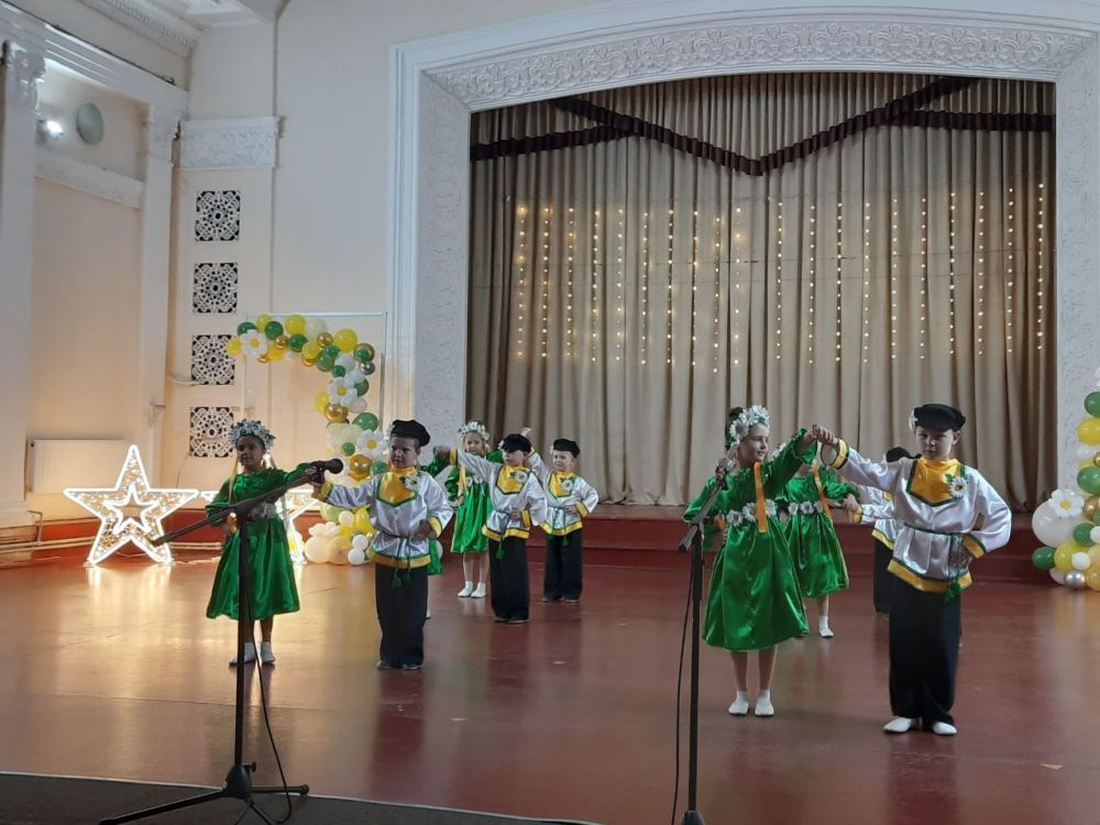 «Семья, Любовь и Верность»: фестиваль в Стаханове объединил поколения