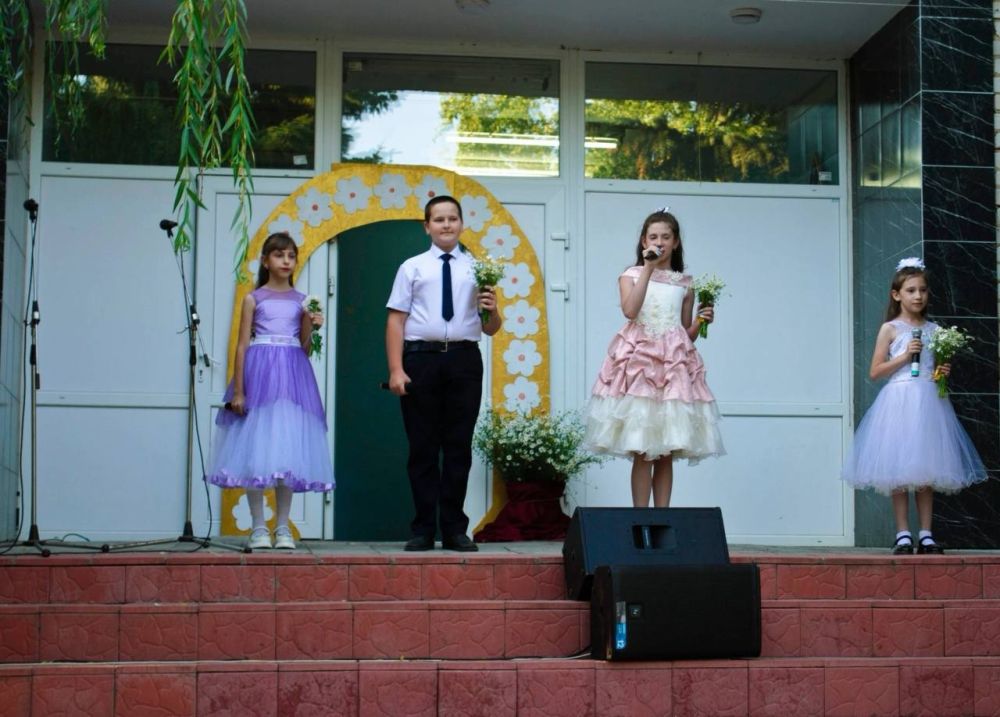 ����� �����: ������������� ��������, ������� ���������� 8 ���� � ���� �����, ����� � �������� � �������� ��������� ���������� ����� ����� � ��� ���� ��������, ������� ���� � XIII ����