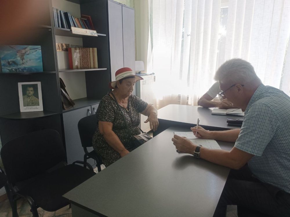 Сергей Козенко: Вчера встретился с членами семей погибших участников специальной военной операции, проживающих на территории ОПЖ п. Поречье, п. Урало-Кавказ, пгт Изварино