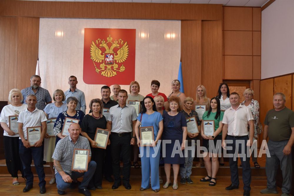 В преддверии Дня работников торговли состоялась встреча Главы городского округа город Первомайск Сергея Колягина с индивидуальными предпринимателями и юридическими лицами, осуществляющими хозяйственную деятельность в сфере торговли