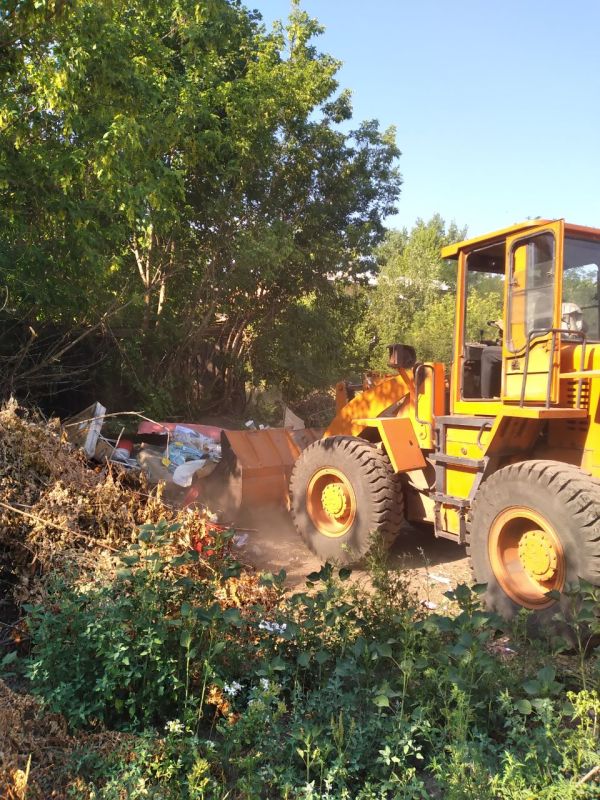 Ликвидация стихийных свалок и уборка мусора с площадок ТКО продолжается и в Ирмино