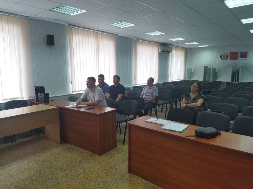 ������� ��������: � ��������-��������� ������������� ������ ��������� ������������ ����� ��������-���������� ��������...