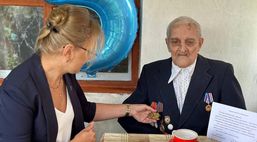 ��������� ������ �������� ����� ��������� � 95-������ �������� ����� ����� �������