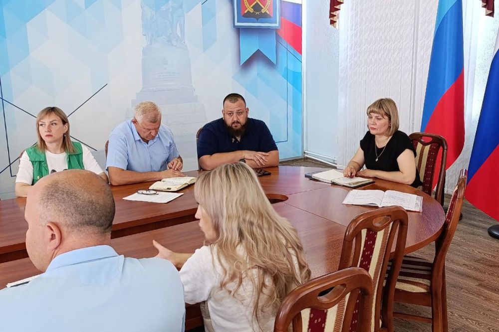 В рамках представительской деятельности депутаты продолжают работу в городах и районах республики