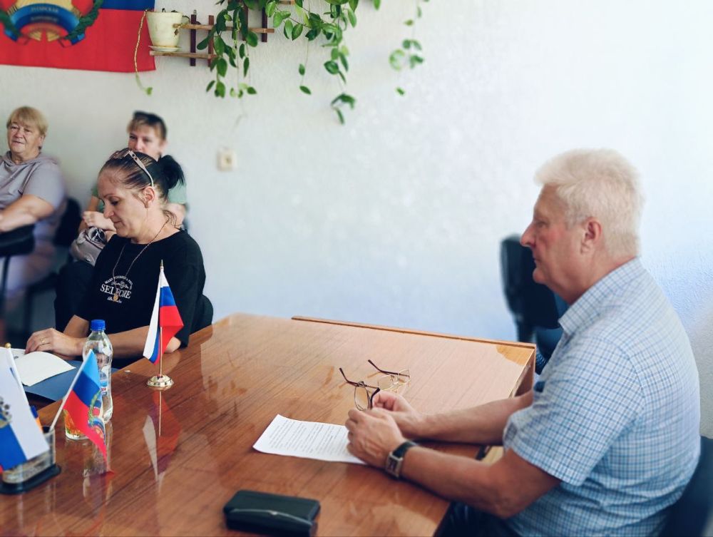 Сергей Козенко: Сегодня провел очередную встречу с членами семей погибших участников специальной военной операции в пгт Великий Лог