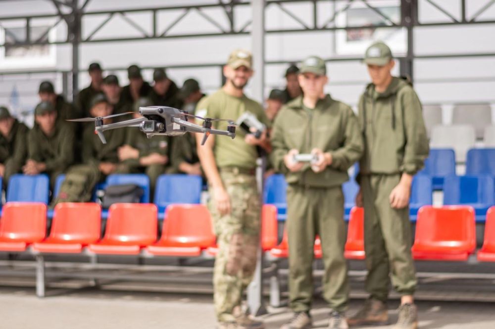 Еще более 100 ребят из ЛНР проведут лето в лагере «Авангард» под Волгоградом