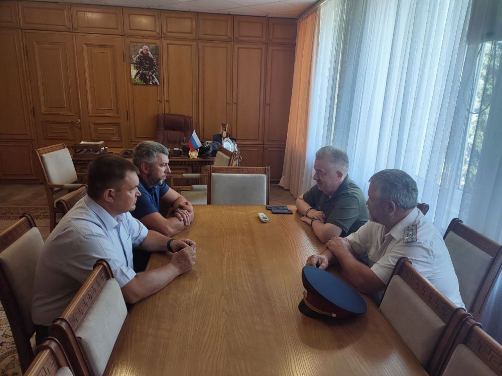 ������ ����������: ������ ������� � ������ ������������� �. ���������� ��������� �.� � �������� ����������� ���� �������� �.�