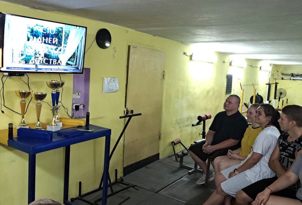 ���������� ������ ����� ������������