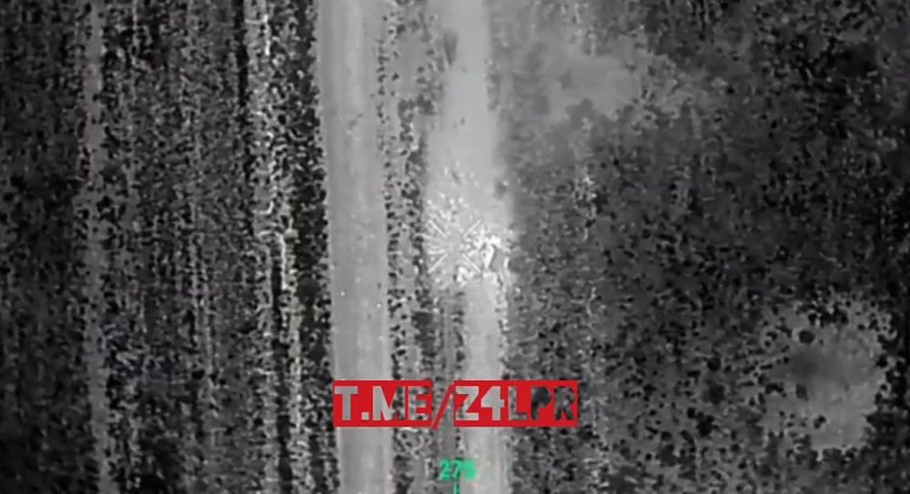 ��������� �������: ���������� ������ ���������� 4 ��������� ������� � ������ ��� ����� ����