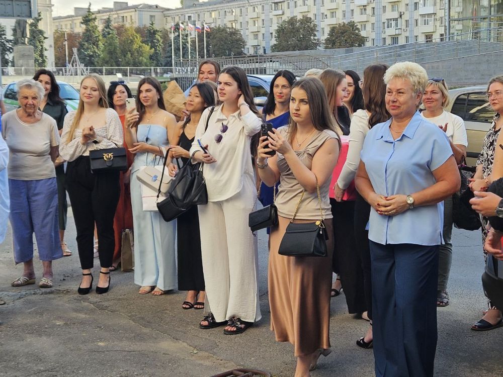  :          -  PODOLOGIA       