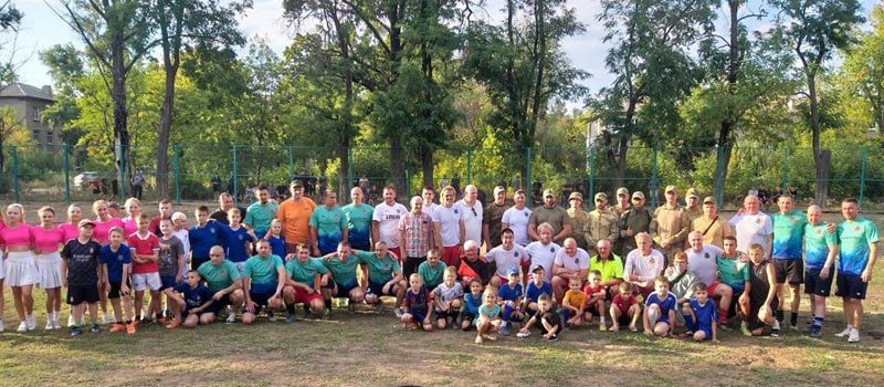 В Суходольске состоялся товарищеский футбольный матч между командами Москвы и Суходольска