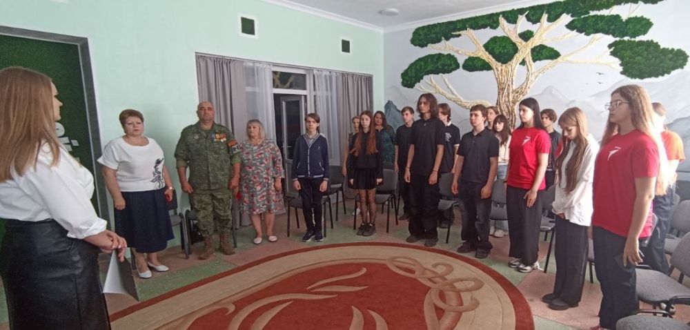 В Молодогвардейске состоялся Патриотический час «Вечная слава неизвестному солдату»