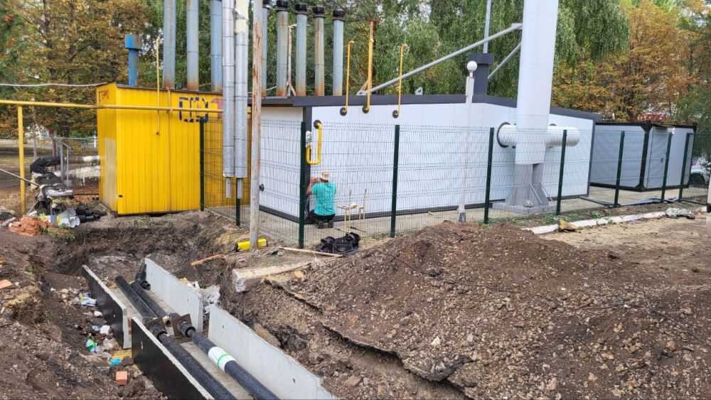 Сергей Козенко: В рамках подписанного соглашения о сотрудничестве между Тюменской областью и Краснодонским муниципальным округом, выполняются работы по капитальному ремонту системы отопления и наружных сетей Молодогвардейского Дворца культуры «Юность»