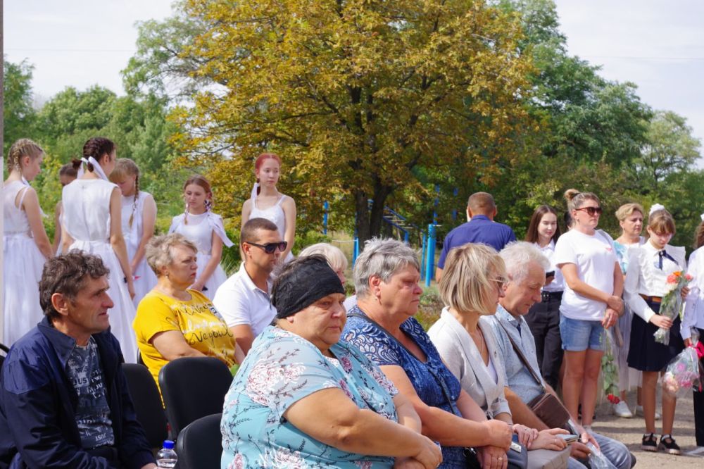 ������ ����������: ������� ������ ������� � �������� ������������ ����� � ������ � ����������� �����, �������� � ���������� ������ �������� �� �������� � � ���� ����������� ������� ��������, � �������������� ������� ����� ��. �. ������