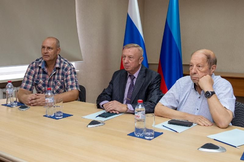 ������� �������� � �������� ������ ������� ������� � ������������� ��������� �������� �� �� ������ ��������, ����������� ������������� ������������ ��