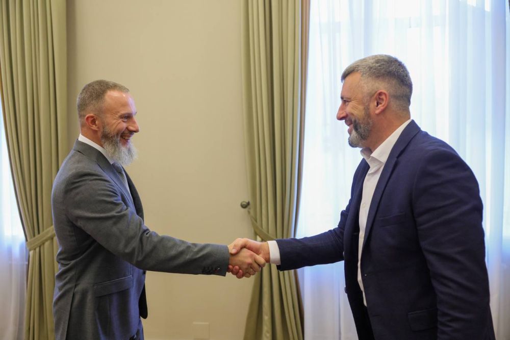 ������ �������: � ��������� ��� ������� � �����������