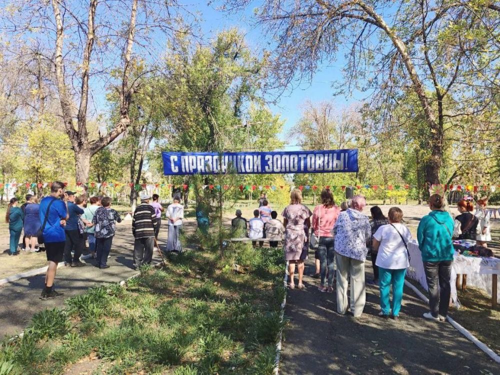 ������� ������ ���������, ���������� � ���� ���������� ������������� ��� ��������