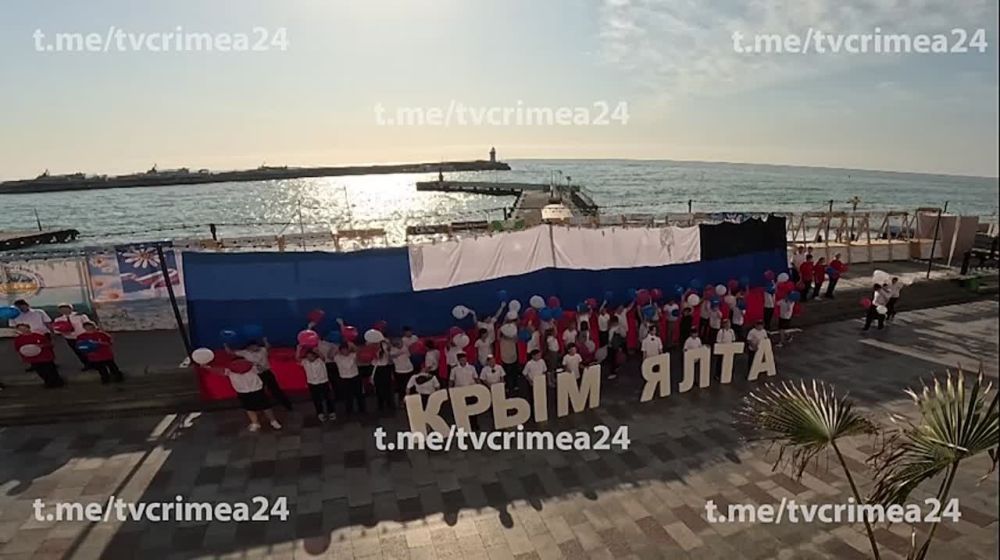 � ����� ������������� ������������ �������� � ������� � ���� ���������� 16-�������� ��������