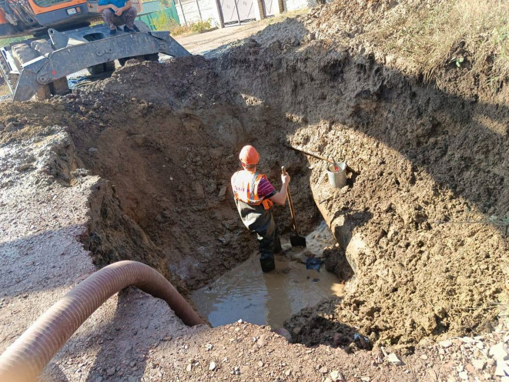 Сергей Козенко: На территории Краснодонского муниципального округа активно продолжаются аварийно-восстановительные работы в рамках специального инфраструктурного проекта!