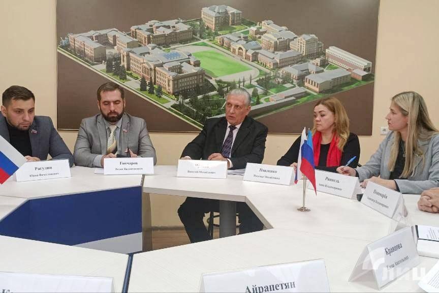 ��������� ���������� ����� �� �������� ������������ ��������������� � ����-���������������� ��������� ��� ����� �������� ������ ������ ���������