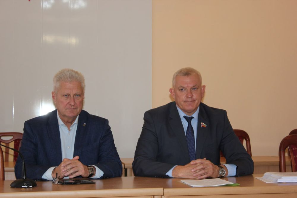 Сергей Козенко: Сегодня принял участие в очередном XXV заседании Совета депутатов Краснодонского муниципального округа I созыва