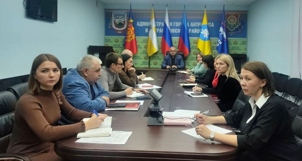 ������ ������: ������� ������ �� ������ ������������� � ��������������� ����������� ������������� �������������, ������������� ��������� ����������� � �������������� ���������� � ����������� ������ ������ ������������ ����� �������