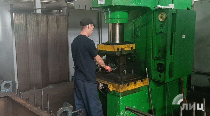 ������ ������������� ������������ � ������ ������� �� 4,5% �� 9 ������� �������� ����