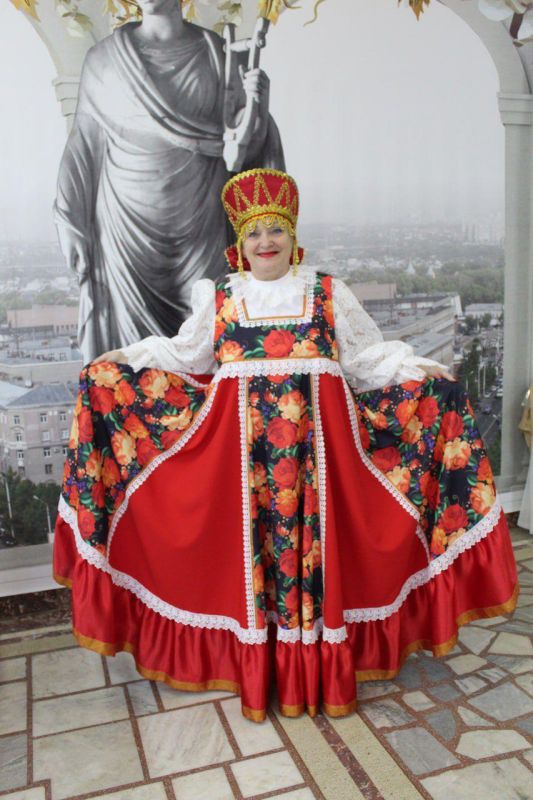 Омичи отправили народный костюм и методические материалы в центр культуры города Алмазная