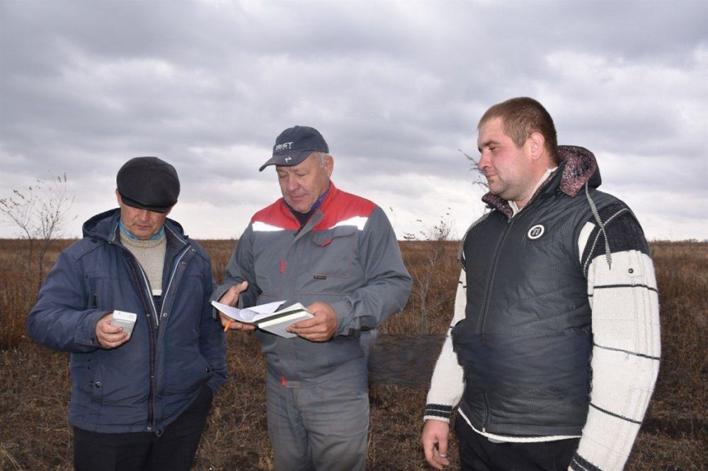 Сергей Козенко: Сотрудники филиала Агрохимической службы России активно проводят мониторинг состояния плодородия почв и земель сельскохозяйственного назначения в Краснодонском муниципальном округе