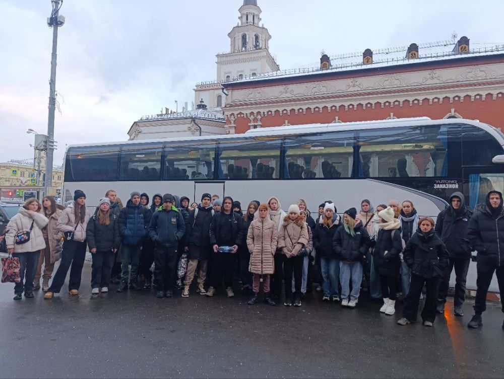 Сергей Колягин: Сегодня, в 07:30, группа творческих ребят нашего городского округа благополучно прибыла в Москву