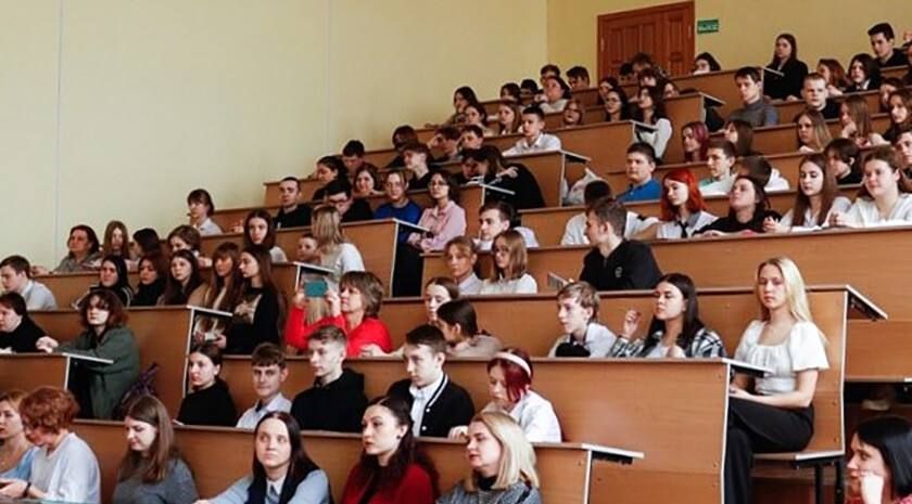 ��������� ����� � ����� �� ������ ����� 15 ����� ���������� ������������ � ������ �� �����