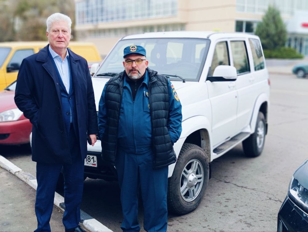 Сергей Козенко: С целью оперативного реагирования на чрезвычайные ситуации для Муниципального казенного учреждения «Пожарная охрана села Пархоменко» приобретена новая машина отечественного производства марки «Патриот»