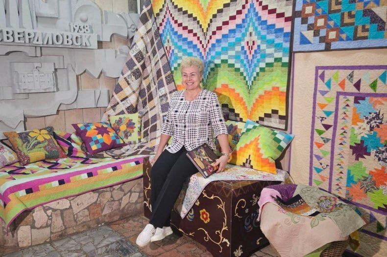 Свердловский музей посетила Сенатор от Луганской Народной Республики в Совете Федерации Федерального Собрания Ольга Бас