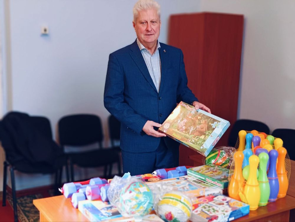 Сергей Козенко: Сегодня мы дали старт нашей ежегодной акции «Коробка храбрости», инициированной Всероссийской политической партией «Единая Россия»