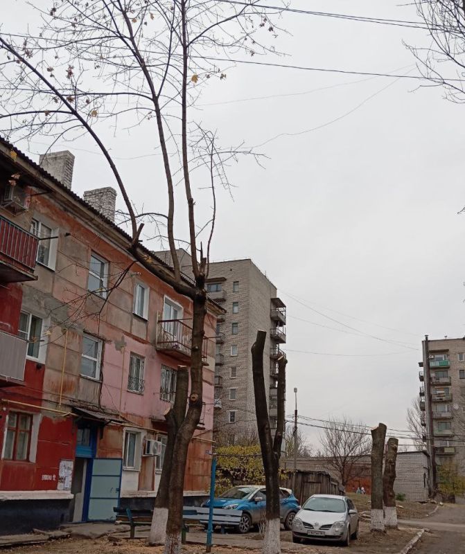 Работы по благоустройству продолжаются и в городе Ирмино