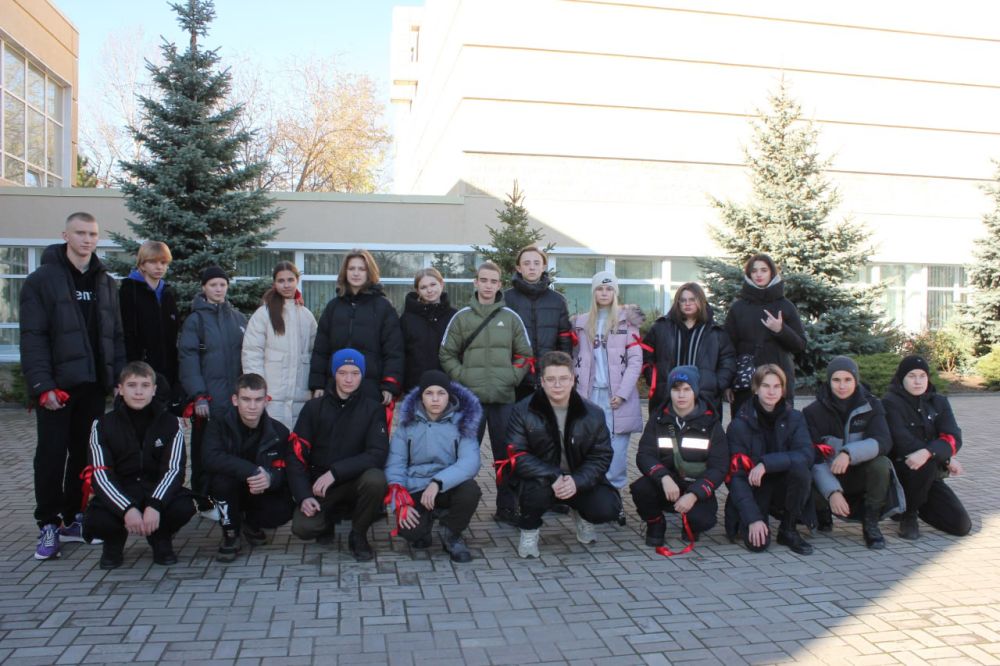 Сергей Козенко: Вчера очередная группа краснодонцев в количестве 23 человек отправились в захватывающее путешествие в рамках Всероссийской программы культурно-просветительских маршрутов «4+85»