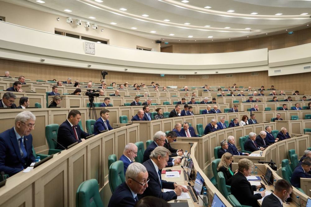 Марат Хуснуллин: Выступил на правительственном часе в Совете Федерации