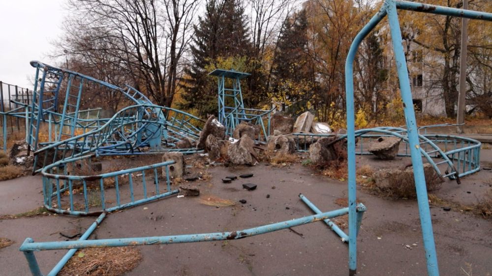 Сергей Колягин: Если сравнивать историю нашего города с книгой, в которой множество глав, можно сказать, что с весны 2014 года жители Первомайска ежедневно пишут новую, одну из самых важных