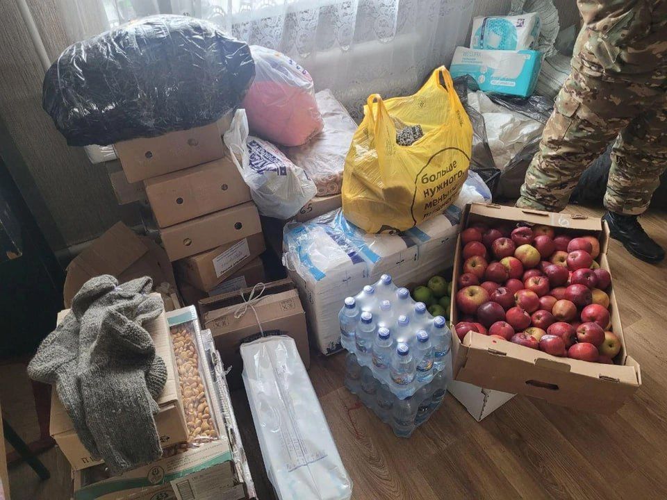 Кубанские казаки передали гуманитарный груз в Новодружеск