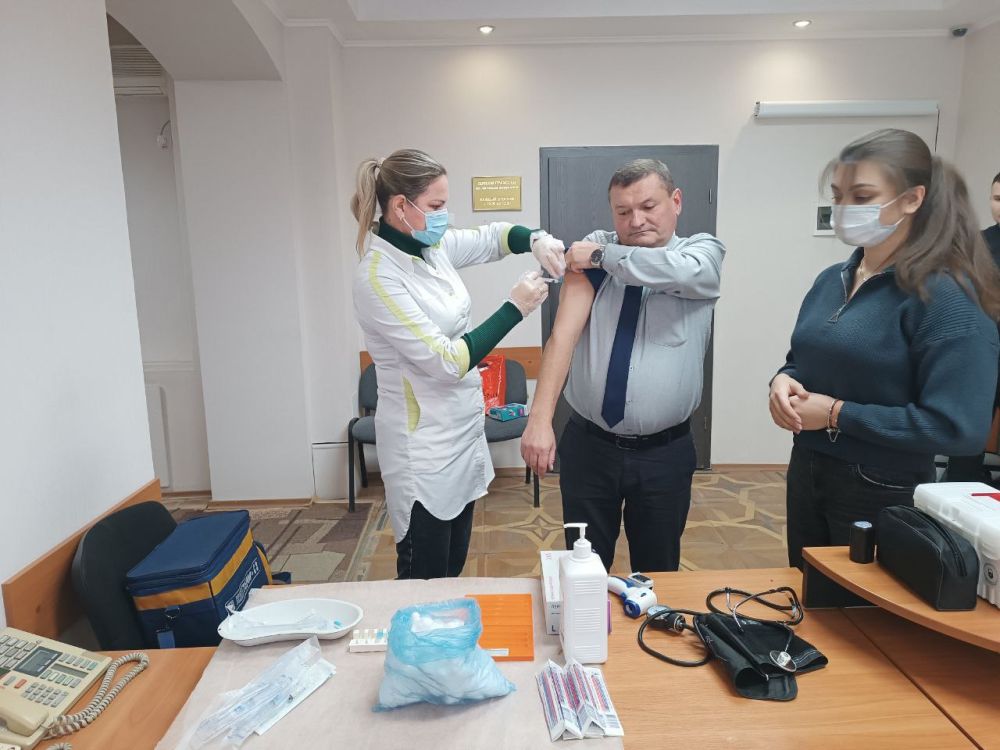 ����������� ����������� ���� ���������� ��������� ����������� ����� 12� ��� ������� ���������� �� COVID-19 ����������� �������� ��� � ��� ��� ���������� �������, ����� � ���������� ������� ������� �.� ��������...