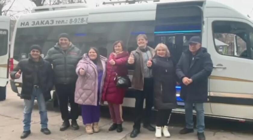 Артисты Луганского академического музыкально-драматического театра имени Михаила Голубовича отправились в первый гастрольный тур за пределы РФ по четырем городам Республики Беларусь