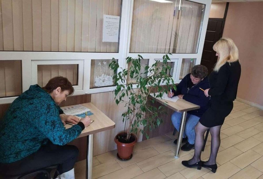 В Троицком районном отделе ЗАГС подвели итоги сотрудничества с Орловской областью