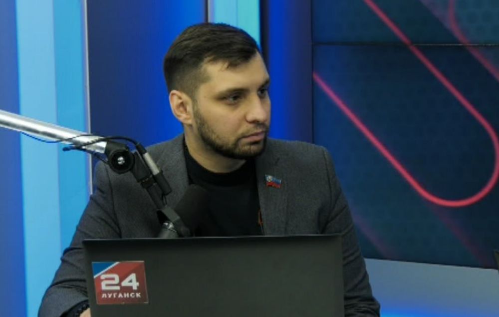 ������� ��������� ������ ��� ���� ������� � ����� ������� �������� LIVE� � ���������-���������� ���������� � ��������� �����: